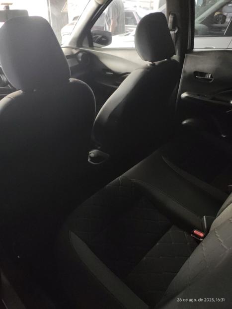 NISSAN Kicks 1.6 16V 4P FLEXSTART S DIRECT X-TRONIC AUTOMÁTICO CVT, Foto 7 NISSAN Kicks 1.6 16V 4P FLEXSTART S DIRECT X-TRONIC AUTOMÁTICO CVT, Foto 7