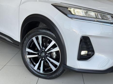 NISSAN Kicks 1.6 16V 4P FLEXSTART EXCLUSIVE XTRONIC AUTOMTICO CVT, Foto 3