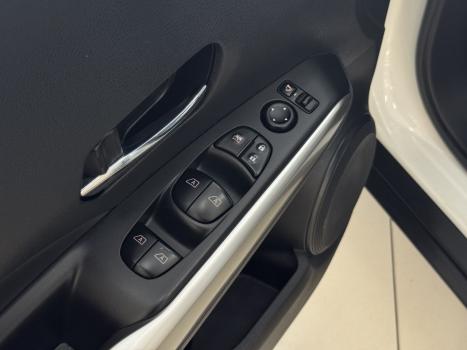 NISSAN Kicks 1.6 16V 4P FLEXSTART EXCLUSIVE XTRONIC AUTOMTICO CVT, Foto 13