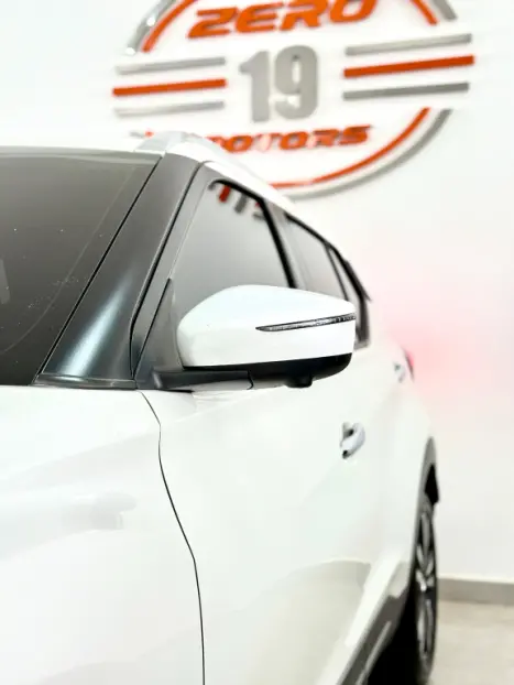 NISSAN Kicks 1.6 16V 4P FLEXSTART EXCLUSIVE XTRONIC AUTOMÁTICO CVT, Foto 6 NISSAN Kicks 1.6 16V 4P FLEXSTART EXCLUSIVE XTRONIC AUTOMÁTICO CVT, Foto 6
