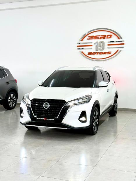 NISSAN Kicks 1.6 16V 4P FLEXSTART EXCLUSIVE XTRONIC AUTOMÁTICO CVT, Foto 3 NISSAN Kicks 1.6 16V 4P FLEXSTART EXCLUSIVE XTRONIC AUTOMÁTICO CVT, Foto 3