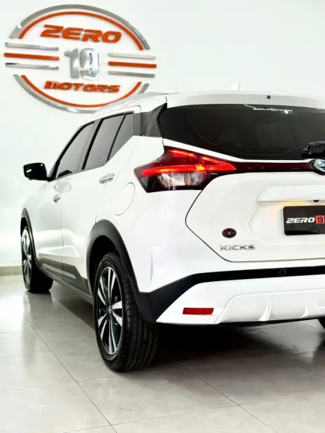 NISSAN Kicks 1.6 16V 4P FLEXSTART EXCLUSIVE XTRONIC AUTOMÁTICO CVT, Foto 12 NISSAN Kicks 1.6 16V 4P FLEXSTART EXCLUSIVE XTRONIC AUTOMÁTICO CVT, Foto 12
