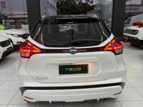 NISSAN Kicks 1.6 16V 4P FLEXSTART EXCLUSIVE XTRONIC AUTOMTICO CVT, Foto 4