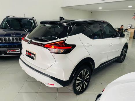 NISSAN Kicks 1.6 16V 4P FLEXSTART EXCLUSIVE XTRONIC AUTOMÁTICO CVT, Foto 7 NISSAN Kicks 1.6 16V 4P FLEXSTART EXCLUSIVE XTRONIC AUTOMÁTICO CVT, Foto 7