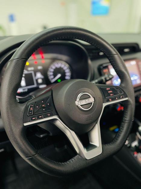 NISSAN Kicks 1.6 16V 4P FLEXSTART EXCLUSIVE XTRONIC AUTOMÁTICO CVT, Foto 11 NISSAN Kicks 1.6 16V 4P FLEXSTART EXCLUSIVE XTRONIC AUTOMÁTICO CVT, Foto 11