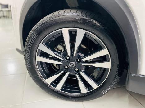 NISSAN Kicks 1.6 16V 4P FLEXSTART EXCLUSIVE XTRONIC AUTOMÁTICO CVT, Foto 18 NISSAN Kicks 1.6 16V 4P FLEXSTART EXCLUSIVE XTRONIC AUTOMÁTICO CVT, Foto 18