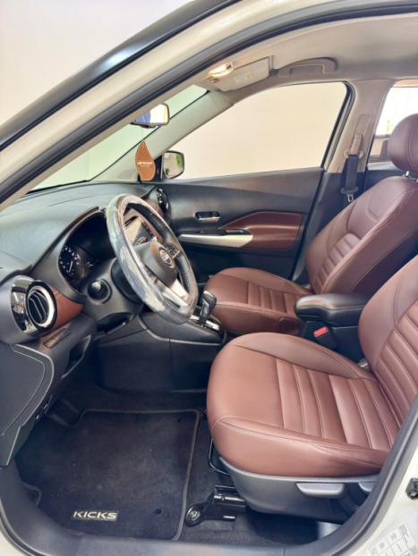 NISSAN Kicks 1.6 16V 4P FLEXSTART EXCLUSIVE XTRONIC AUTOMTICO CVT, Foto 8