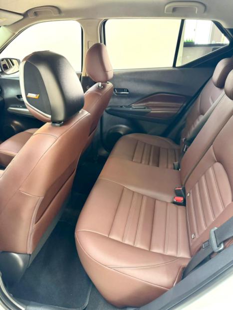 NISSAN Kicks 1.6 16V 4P FLEXSTART EXCLUSIVE XTRONIC AUTOMTICO CVT, Foto 10
