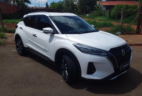 NISSAN Kicks 1.6 16V 4P FLEXSTART EXCLUSIVE XTRONIC AUTOMTICO CVT, Foto 3