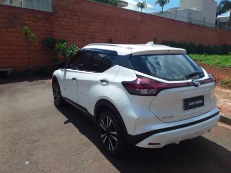 NISSAN Kicks 1.6 16V 4P FLEXSTART EXCLUSIVE XTRONIC AUTOMTICO CVT, Foto 10
