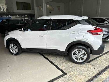 NISSAN Kicks 1.6 16V 4P FLEXSTART S X-TRONIC AUTOM�TICO CVT, Foto 4