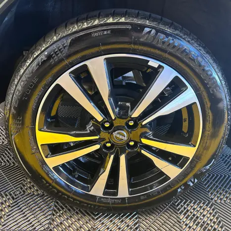 NISSAN Kicks 1.6 16V 4P FLEXSTART EXCLUSIVE XTRONIC AUTOM�TICO CVT, Foto 11