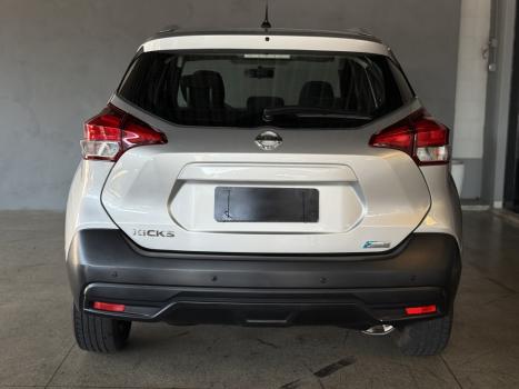 NISSAN Kicks 1.6 16V 4P FLEXSTART S DIRECT X-TRONIC AUTOM�TICO CVT, Foto 3