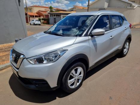 NISSAN Kicks 1.6 16V 4P FLEXSTART S DIRECT X-TRONIC AUTOM�TICO CVT, Foto 1