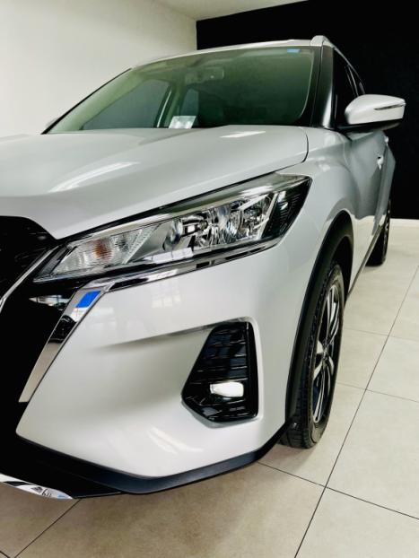NISSAN Kicks 1.6 16V 4P FLEXSTART ADVANCE XTRONIC AUTOM�TICO CVT, Foto 9