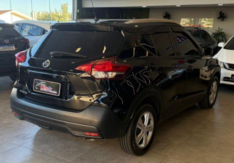 NISSAN Kicks 1.6 16V 4P FLEXSTART S DIRECT X-TRONIC AUTOM�TICO CVT, Foto 9