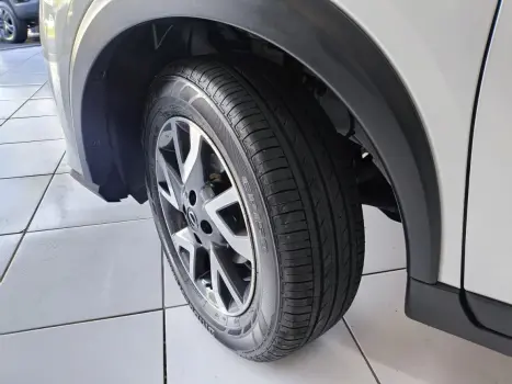 NISSAN Kicks 1.6 16V 4P FLEXSTART SENSE XTRONIC AUTOM�TICO CVT, Foto 13