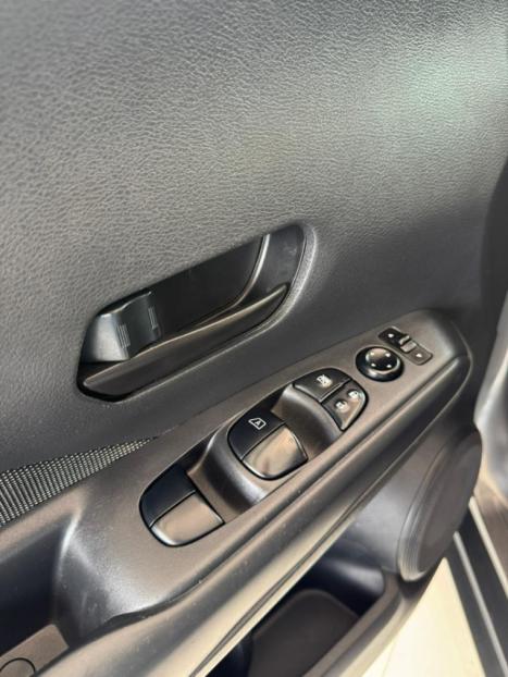 NISSAN Kicks 1.6 16V 4P FLEXSTART S DIRECT X-TRONIC AUTOM�TICO CVT, Foto 13