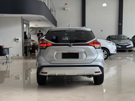 NISSAN Kicks 1.6 16V 4P FLEXSTART ADVANCE XTRONIC AUTOM�TICO CVT, Foto 4