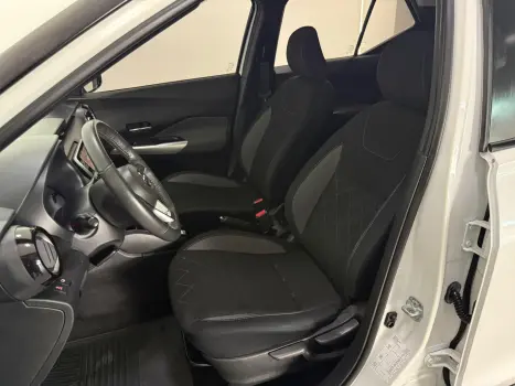 NISSAN Kicks 1.6 16V 4P FLEX SV X-TRONIC AUTOM�TICO CVT, Foto 6