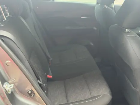 NISSAN Kicks 1.6 16V 4P FLEXSTART SENSE XTRONIC AUTOM�TICO CVT, Foto 11