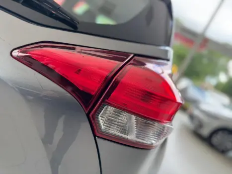 NISSAN Kicks 1.6 16V 4P FLEXSTART S DIRECT X-TRONIC AUTOM�TICO CVT, Foto 8