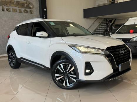 NISSAN Kicks 1.6 16V 4P FLEXSTART EXCLUSIVE XTRONIC AUTOM�TICO CVT, Foto 2