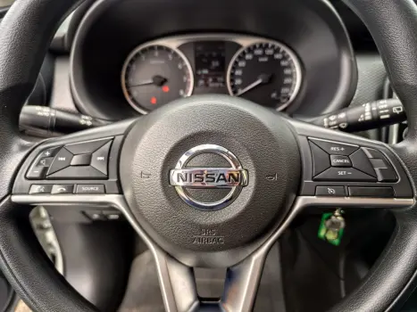 NISSAN Kicks 1.6 16V 4P FLEXSTART SENSE XTRONIC AUTOM�TICO CVT, Foto 15