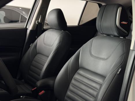 NISSAN Kicks 1.6 16V 4P FLEXSTART EXCLUSIVE XTRONIC AUTOM�TICO CVT, Foto 17