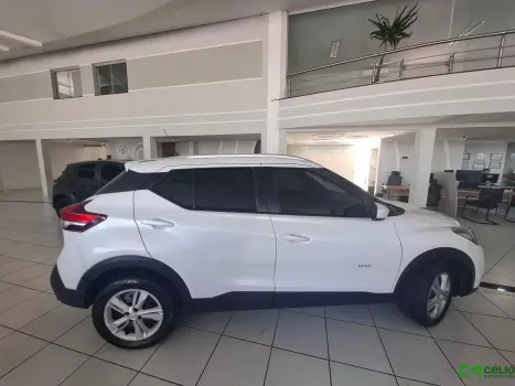 NISSAN Kicks 1.6 16V 4P FLEXSTART S DIRECT X-TRONIC AUTOM�TICO CVT, Foto 15