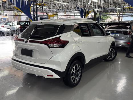 NISSAN Kicks 1.6 16V 4P FLEXSTART SENSE XTRONIC AUTOM�TICO CVT, Foto 3