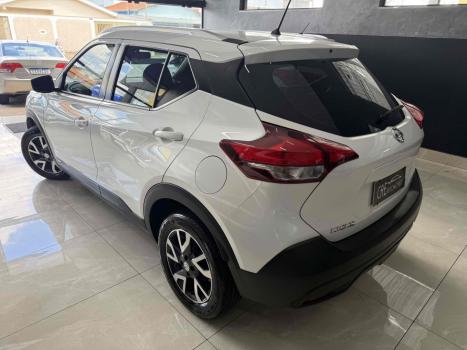 NISSAN Kicks 1.6 16V 4P FLEXSTART S X-TRONIC AUTOM�TICO CVT, Foto 4