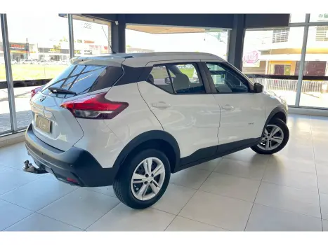 NISSAN Kicks 1.6 16V 4P FLEXSTART S X-TRONIC AUTOM�TICO CVT, Foto 4