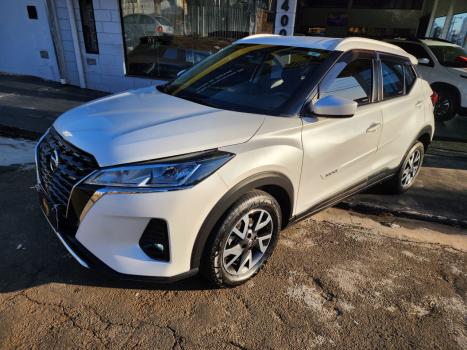 NISSAN Kicks 1.6 16V 4P FLEXSTART SENSE XTRONIC AUTOM�TICO CVT, Foto 2