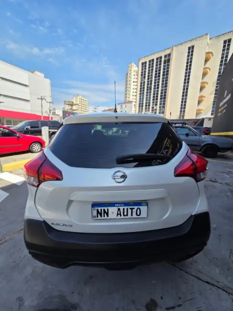 NISSAN Kicks 1.6 16V 4P FLEXSTART S, Foto 6