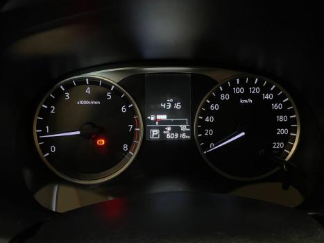 NISSAN Kicks 1.6 16V 4P FLEXSTART S X-TRONIC AUTOM�TICO CVT, Foto 4