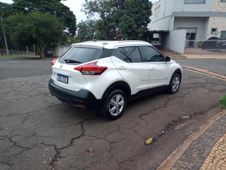 NISSAN Kicks 1.6 16V 4P FLEXSTART S X-TRONIC AUTOM�TICO CVT, Foto 6