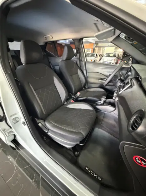 NISSAN Kicks 1.6 16V 4P FLEXSTART S DIRECT X-TRONIC AUTOM�TICO CVT, Foto 10