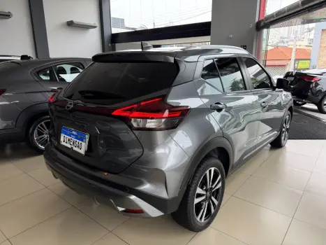 NISSAN Kicks 1.6 16V 4P FLEXSTART ADVANCE PLUS XTRONIC AUTOM�TICO CVT, Foto 2