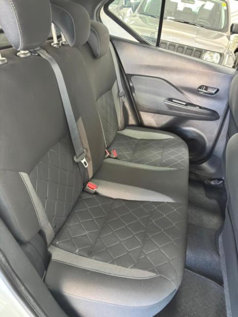 NISSAN Kicks 1.6 16V 4P FLEXSTART S DIRECT X-TRONIC AUTOM�TICO CVT, Foto 9