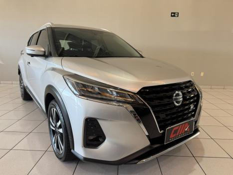 NISSAN Kicks 1.6 16V 4P FLEXSTART EXCLUSIVE XTRONIC AUTOM�TICO CVT, Foto 2