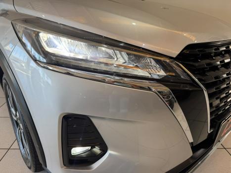 NISSAN Kicks 1.6 16V 4P FLEXSTART EXCLUSIVE XTRONIC AUTOM�TICO CVT, Foto 5
