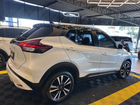 NISSAN Kicks 1.6 16V 4P FLEXSTART EXCLUSIVE XTRONIC AUTOM�TICO CVT, Foto 5