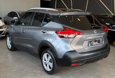 NISSAN Kicks 1.6 16V 4P FLEXSTART S DIRECT X-TRONIC AUTOM�TICO CVT, Foto 14