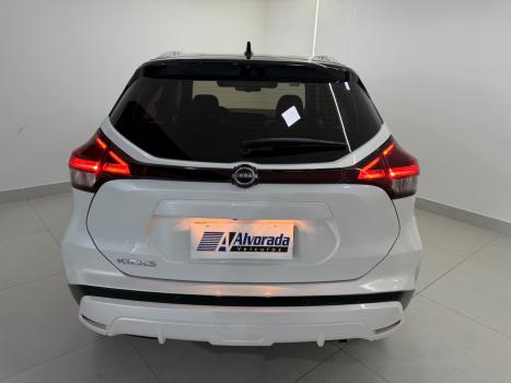 NISSAN Kicks 1.6 16V 4P FLEXSTART EXCLUSIVE XTRONIC AUTOM�TICO CVT, Foto 13