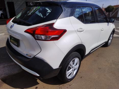 NISSAN Kicks 1.6 16V 4P FLEXSTART S DIRECT X-TRONIC AUTOMÁTICO CVT, Foto 4