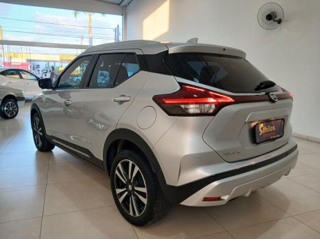 NISSAN Kicks 1.6 16V 4P FLEXSTART EXCLUSIVE XTRONIC AUTOM�TICO CVT, Foto 2