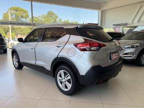 NISSAN Kicks 1.6 16V 4P FLEXSTART S DIRECT X-TRONIC AUTOM�TICO CVT, Foto 5
