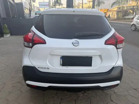 NISSAN Kicks 1.6 16V 4P FLEXSTART S DIRECT X-TRONIC AUTOM�TICO CVT, Foto 6