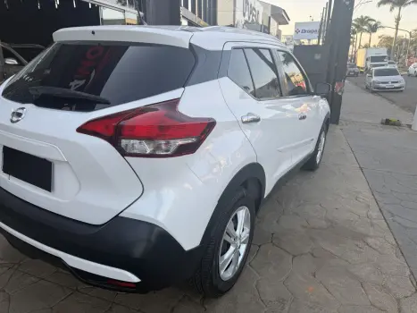 NISSAN Kicks 1.6 16V 4P FLEXSTART S DIRECT X-TRONIC AUTOM�TICO CVT, Foto 7